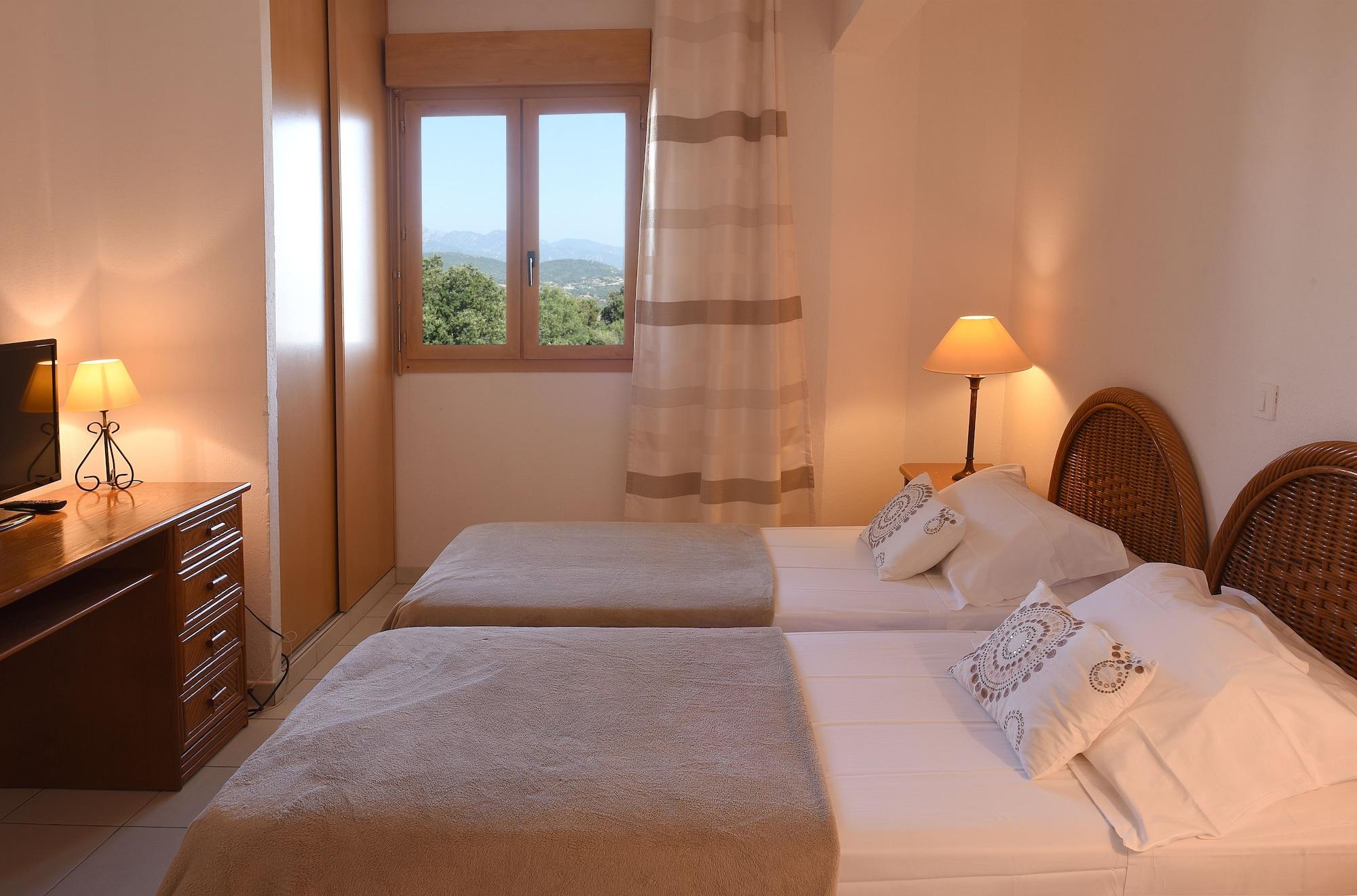 Hotel Le Tilbury Порто-Веккьо Экстерьер фото