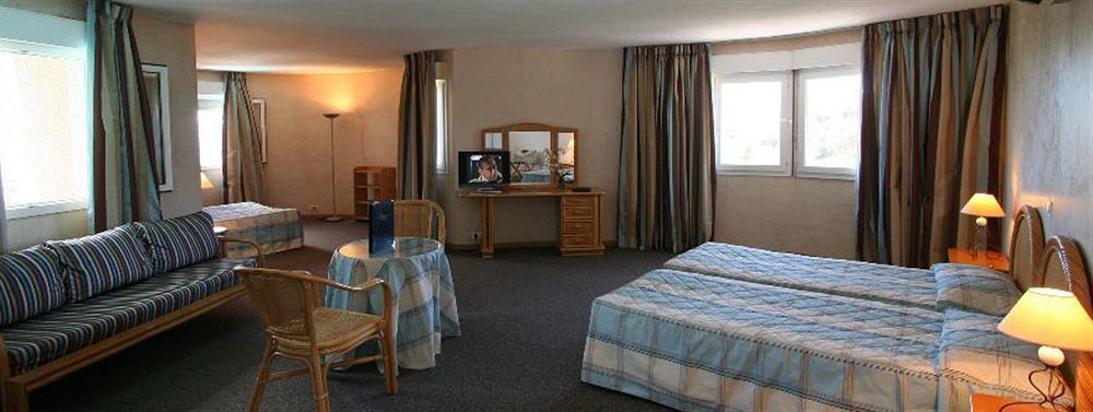 Hotel Le Tilbury Порто-Веккьо Экстерьер фото