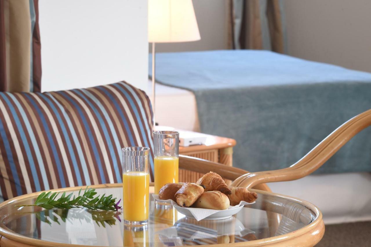Hotel Le Tilbury Порто-Веккьо Экстерьер фото